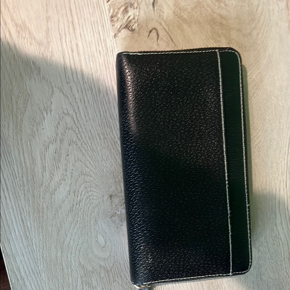 Kate Spade Black Wallet - Picture 7 of 7